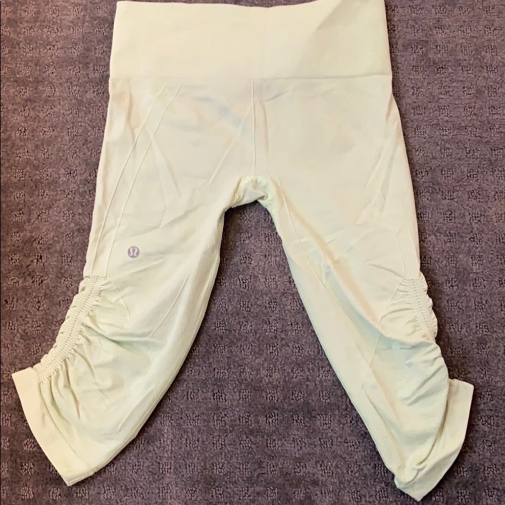 Workout capris